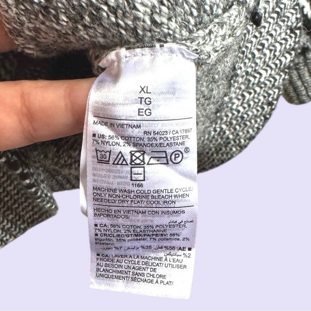 Old Navy Mock-Neck Fair Isle Cropped Sweater - Picture 4 of 5